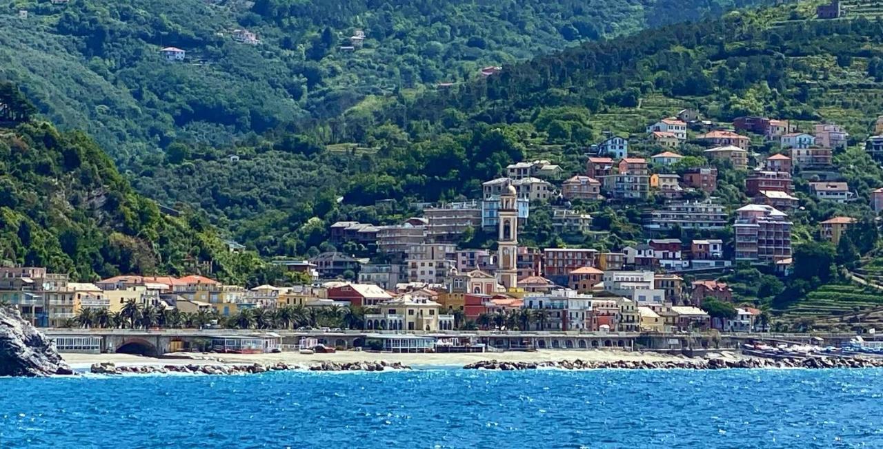 Il Cuore Di Moneglia - Moneglia Apartments Exteriör bild