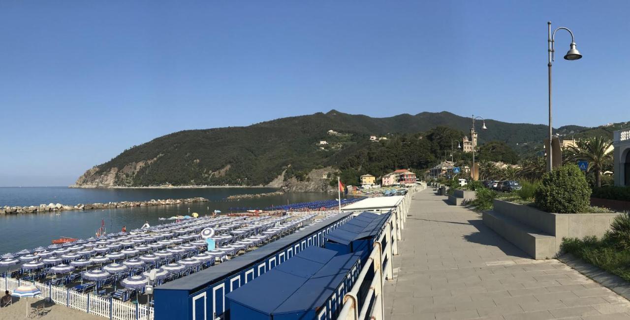 Il Cuore Di Moneglia - Moneglia Apartments Exteriör bild